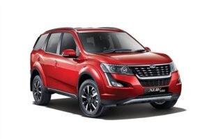 Mahindra XUV 500 Front